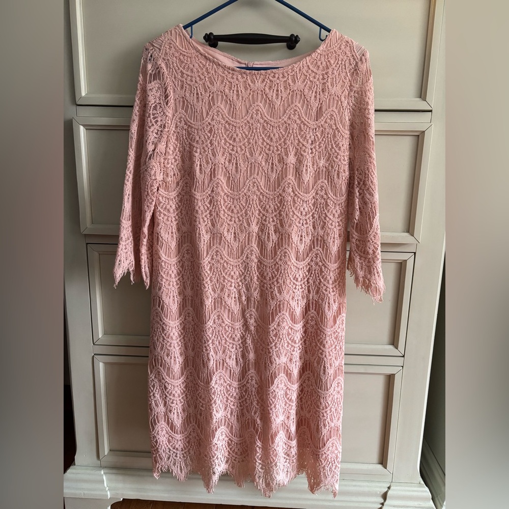 Elegant Pink Lace Dress
